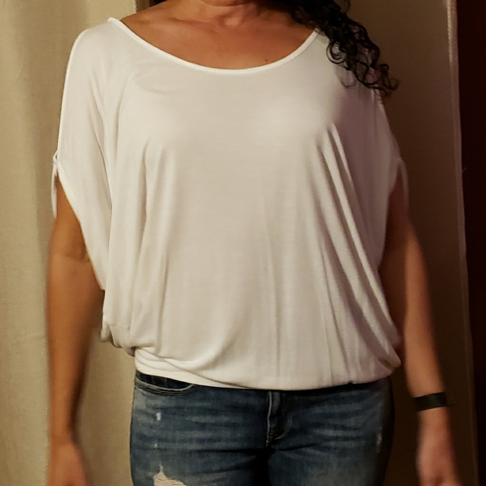 Cold shoulder top